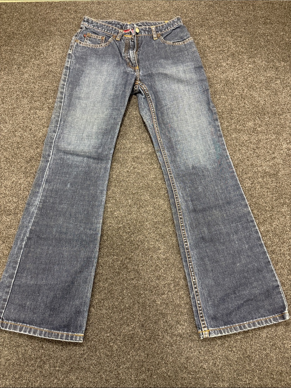 Classic Blue Flared Jeans — Wide-Leg Women's Denim